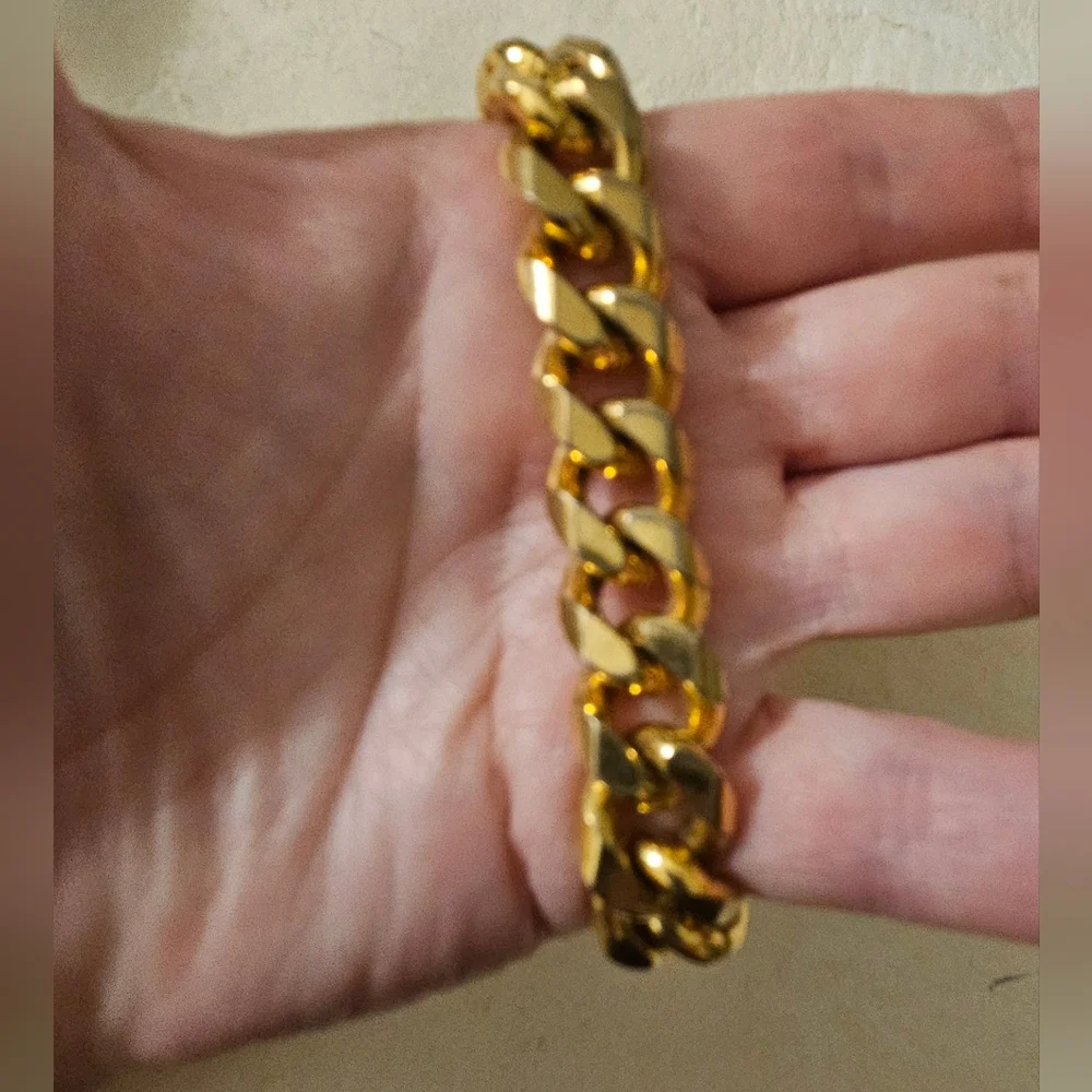 VTG Chunky Goldtone Miami Cuban Link Bracelet 68.3g Sz 8